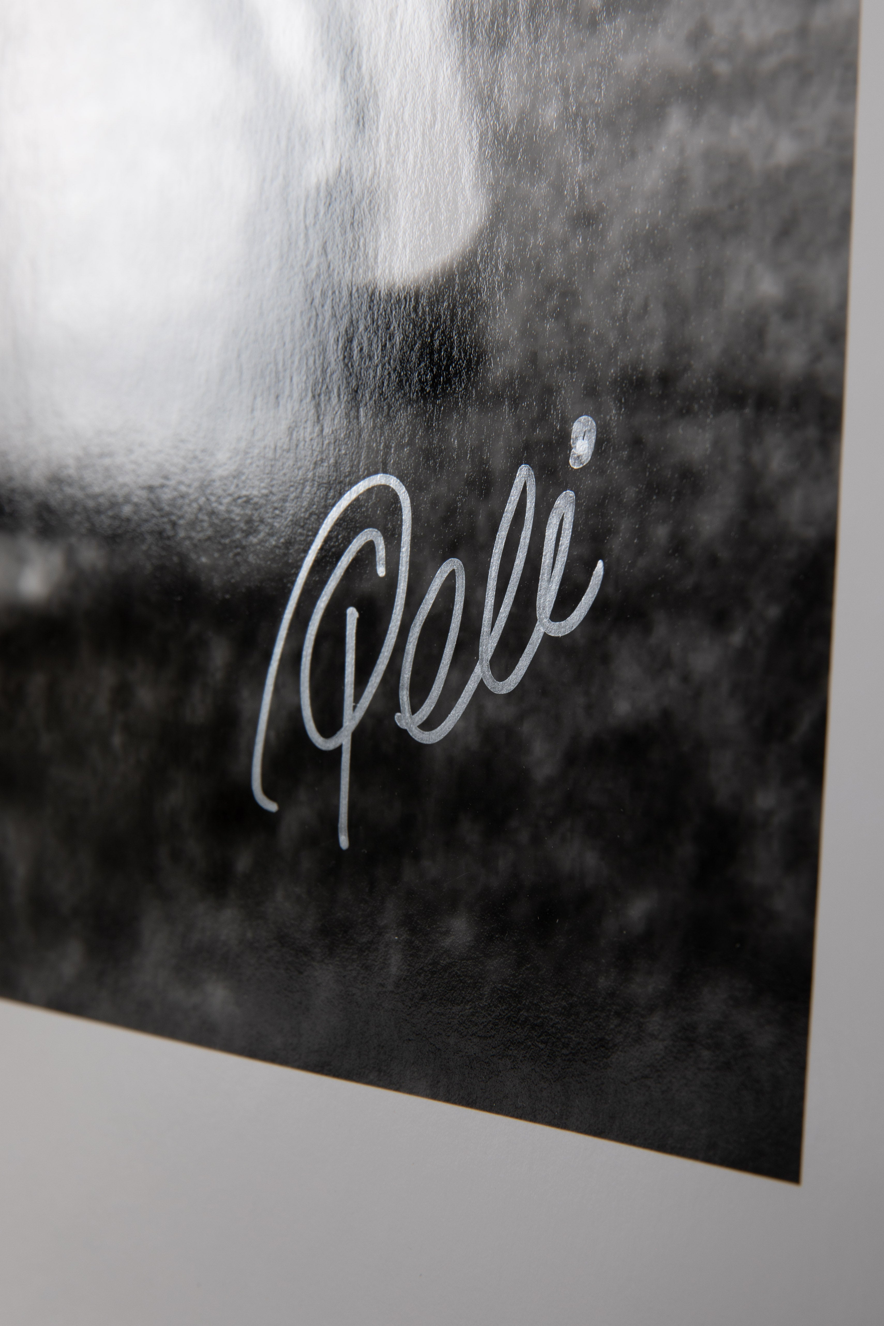 Pelé - The Bicycle Kick, Maracanã | Signed and Numbered Limited Edition Photograph